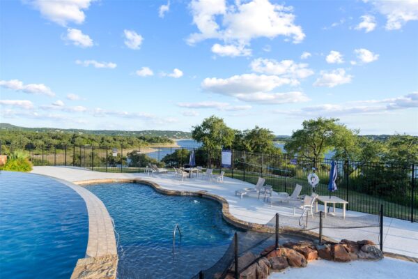 8204 Prairie Rye Dr, Lago Vista