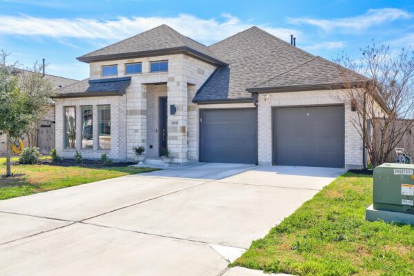 14616 Kira Ln, Manor