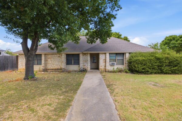 50208 Eagle Trace Dr, Georgetown