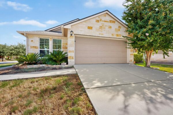 671 Tumlinson Fort Way, Round Rock