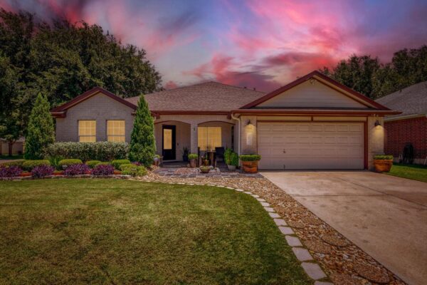 1810 Warwick Cv, Cedar Park