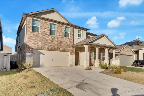 1725 Devine Lake Blvd, Leander