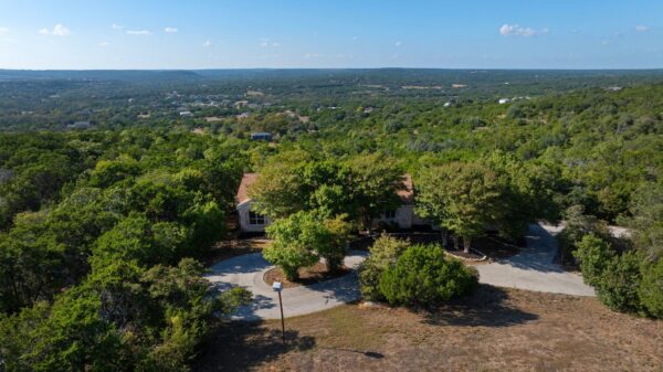 15121 Honeycomb Holw, Leander