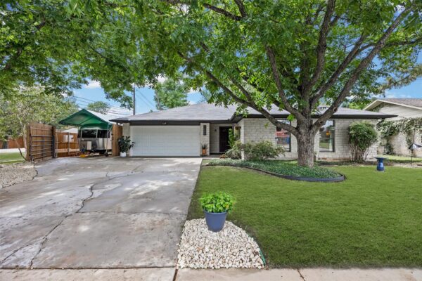 7208 Reaburn St, Austin