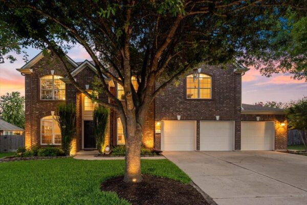 2809 Moving Water Ln, Pflugerville