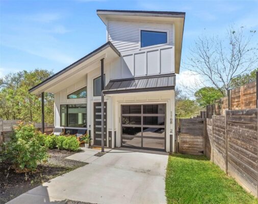 1168 Ridgeway Dr #2, Austin