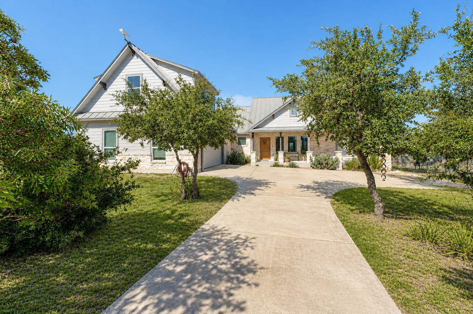 2121 Martin Rd, Dripping Springs, TX 78620