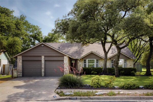 6408 Steer Trl, Austin