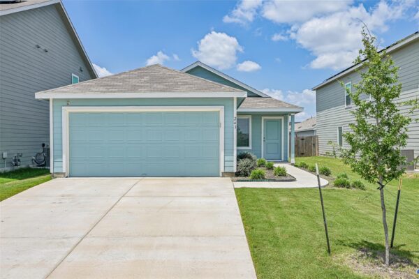243 Basalt Dr, Maxwell