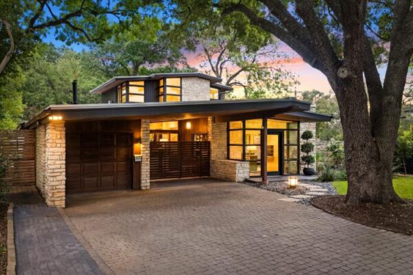 2401 Jarratt Ave, Austin