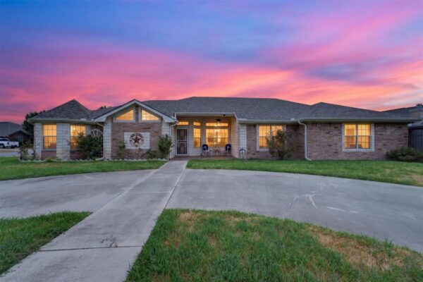 3000 Phoenix Dr, Killeen