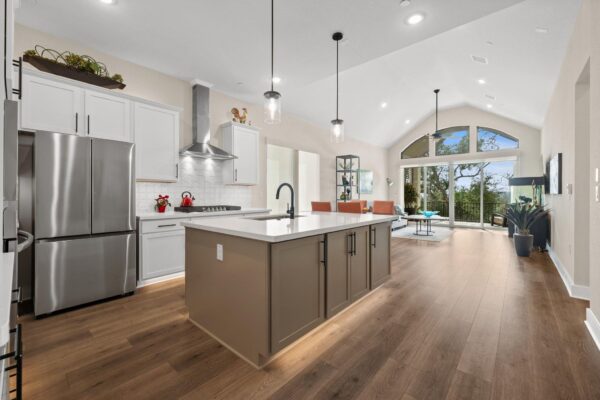 17109 Hattie Trce, Austin