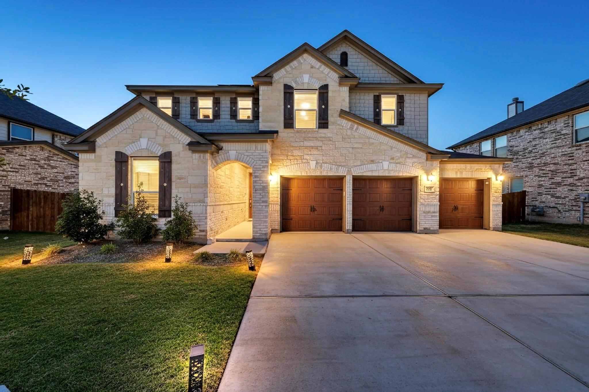 3830 Riardo Dr, Round Rock, TX 78665