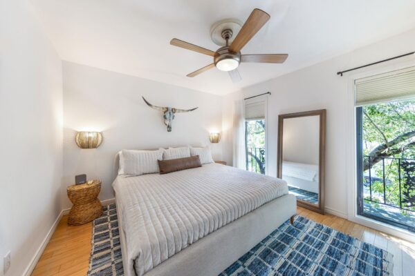 2300 Hancock Dr #6, Austin