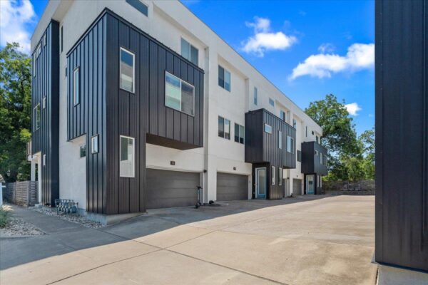1801 E 2nd St #8, Austin