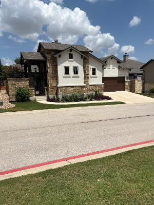 405 Skyflower Dr #V, Georgetown