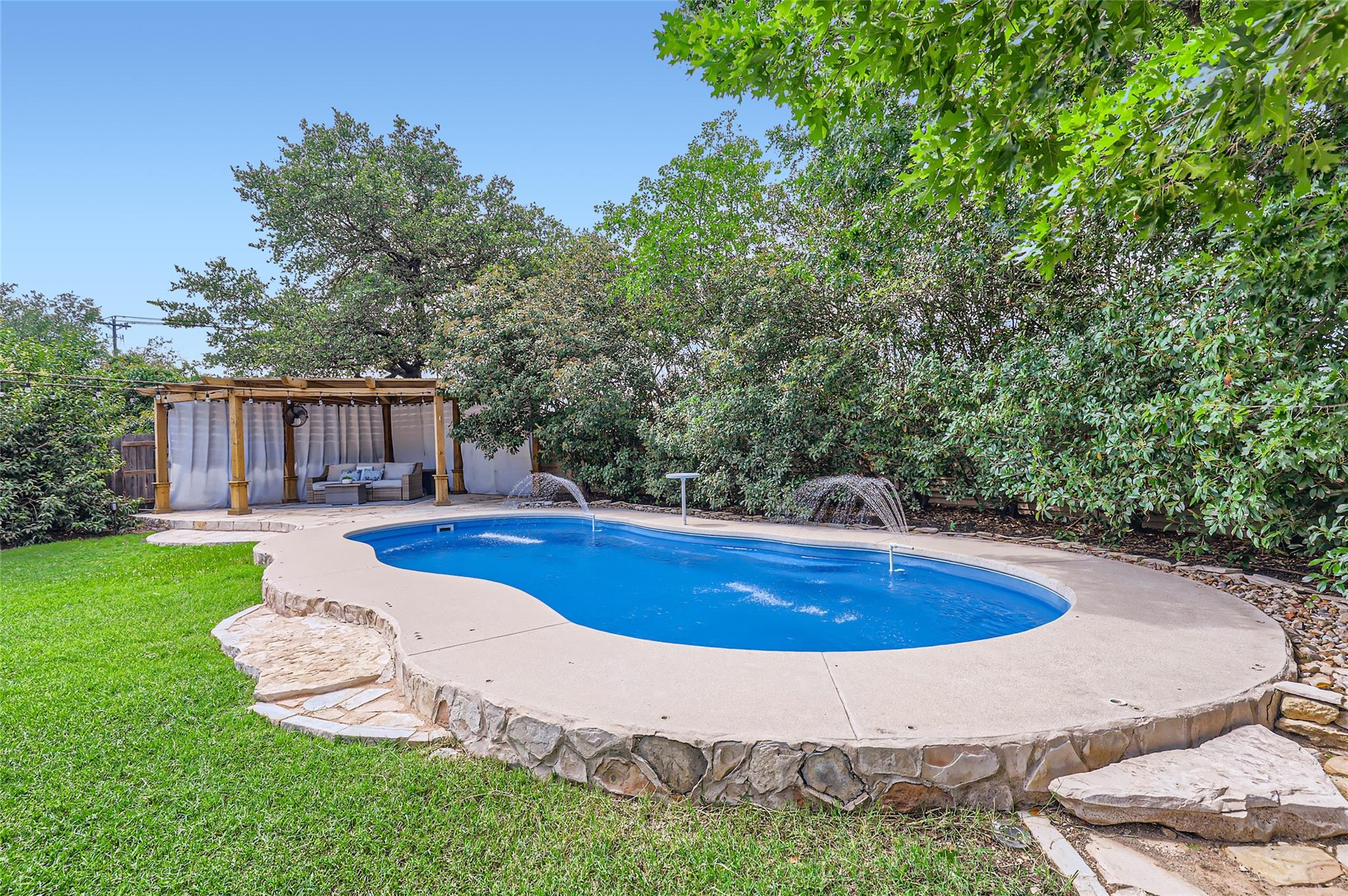 2835 Checker Dr, Cedar Park