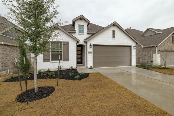228 Arrowhead Mound Rd, Georgetown