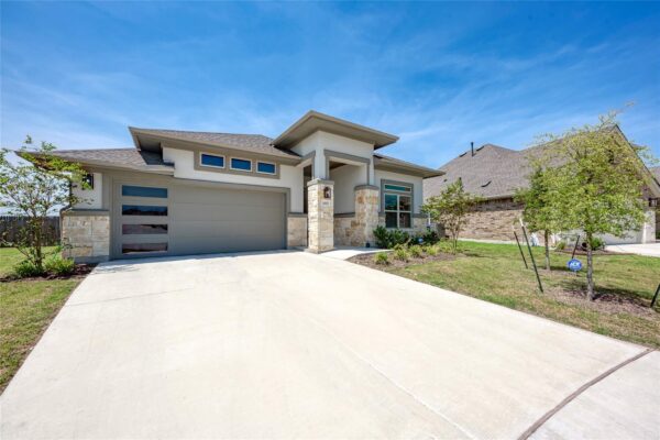20821 Schuster St, Manor