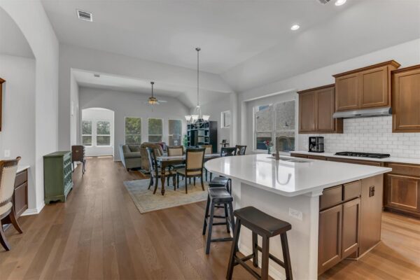 902 Catalina Ln, Austin