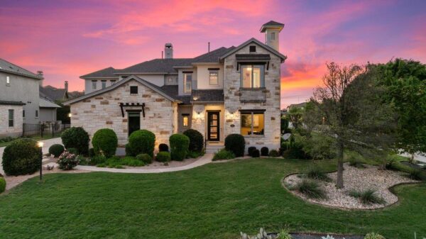 813 Serene Estates Dr, Austin