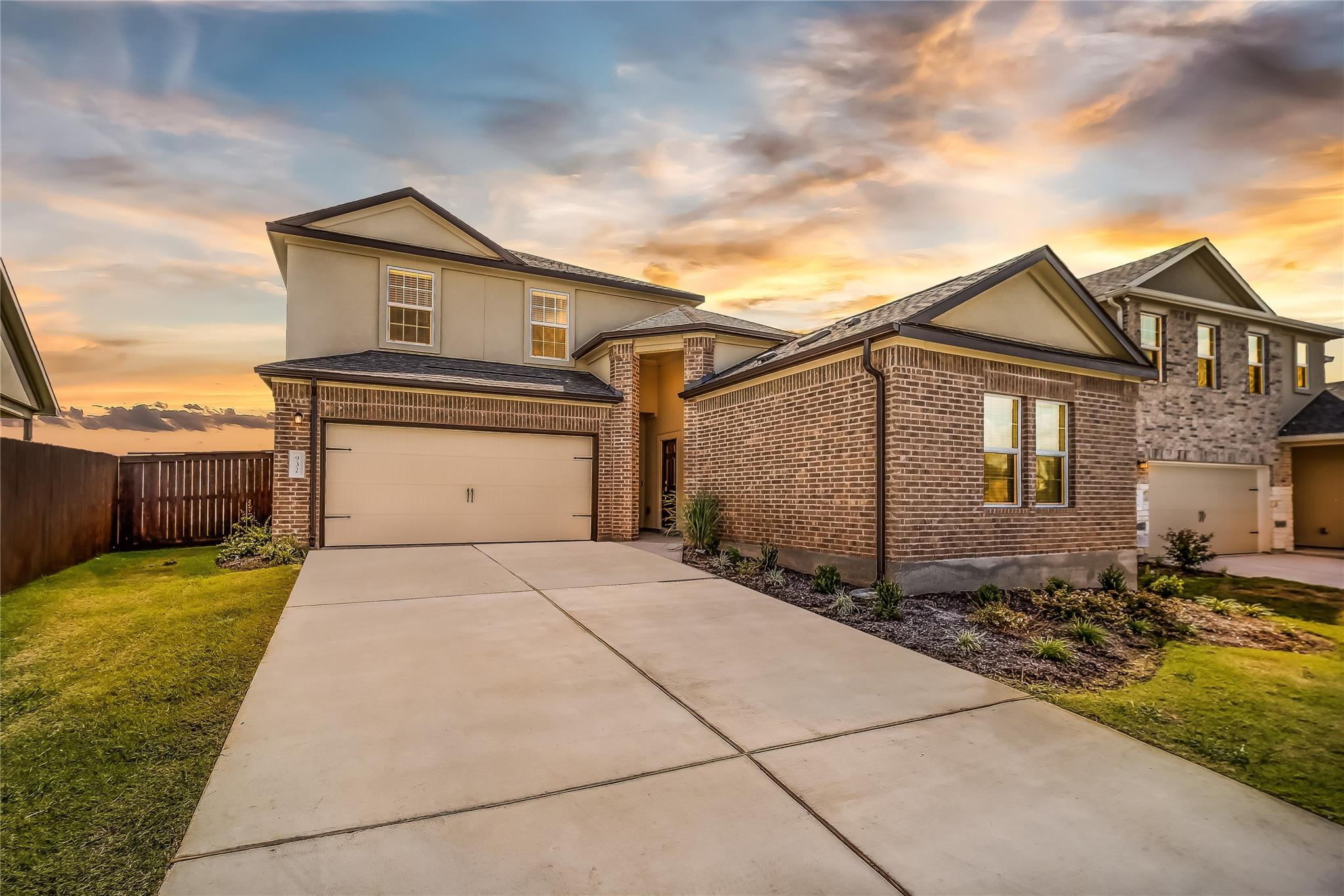 932 Mallow Rd, Leander