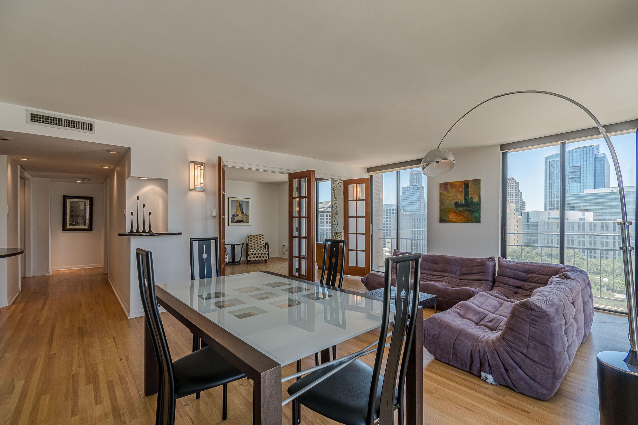 1122 Colorado St #1409, Austin, TX 78701
