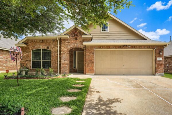 122 Sandstone Trl, Buda