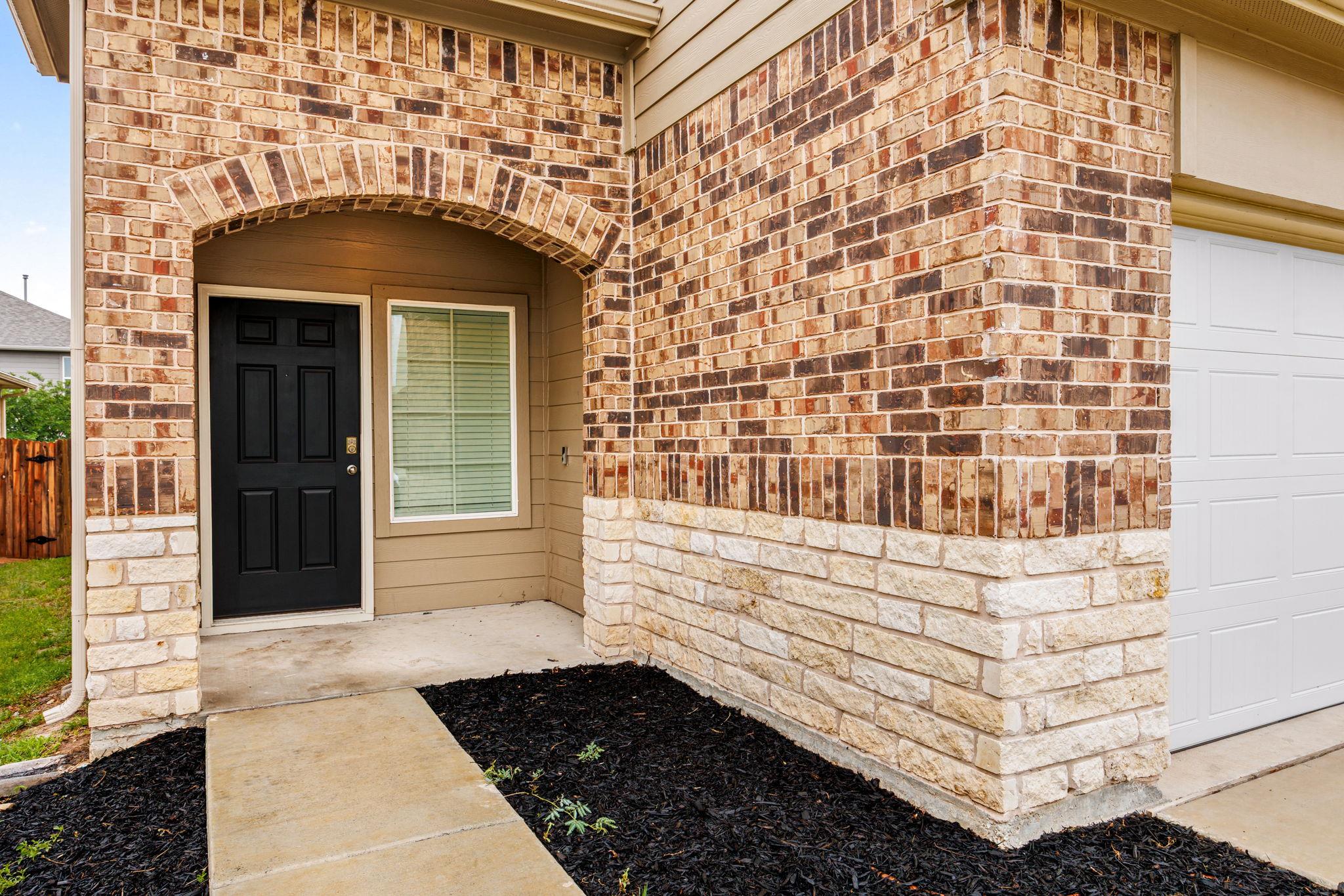 161 Roanwood Dr, San Marcos