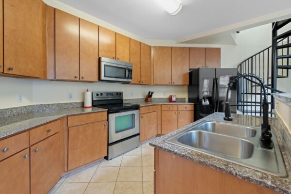 2502 Leon St #501, Austin
