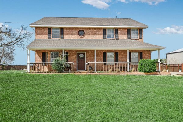 131 High Gabriel Dr, Leander