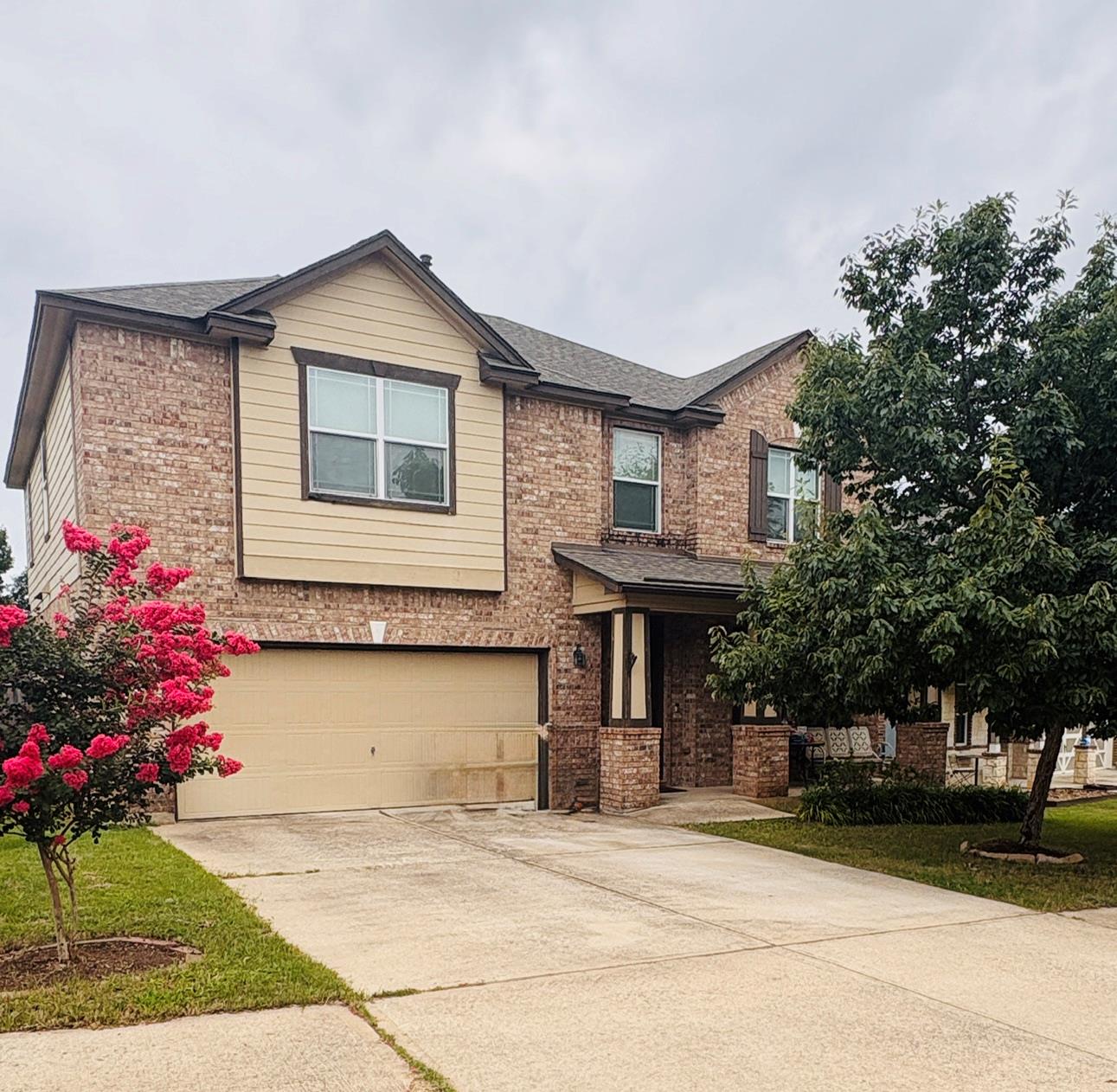 205 Sheepshank Dr, Georgetown, TX 78633