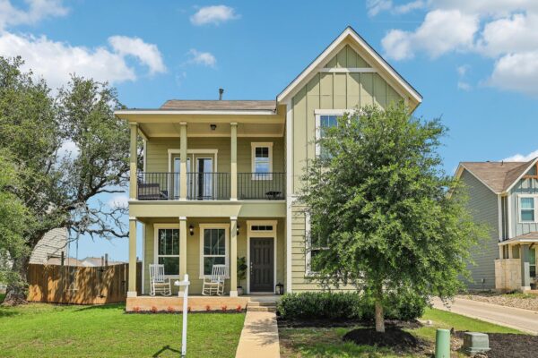 1813 Cantonata Dr, Leander