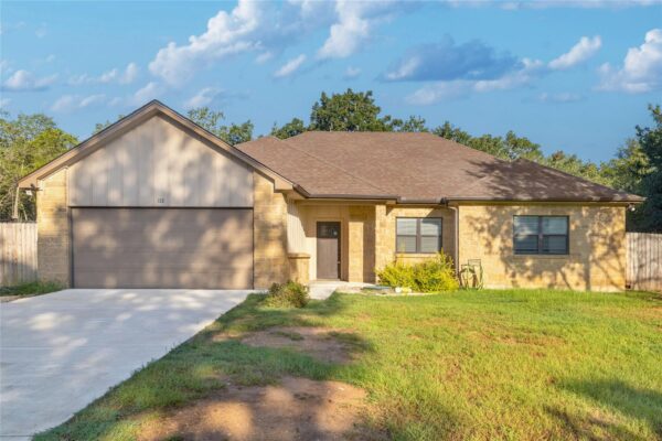 122 N Pohakea Dr, Bastrop