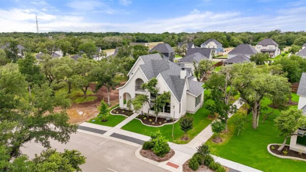 458 Heidi Cir, Salado