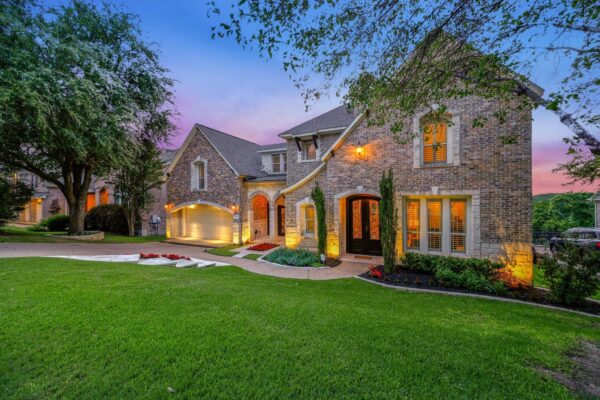 2803 Welton Cliff Dr, Cedar Park