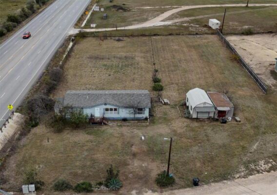 101 Crestview Dr, Liberty Hill