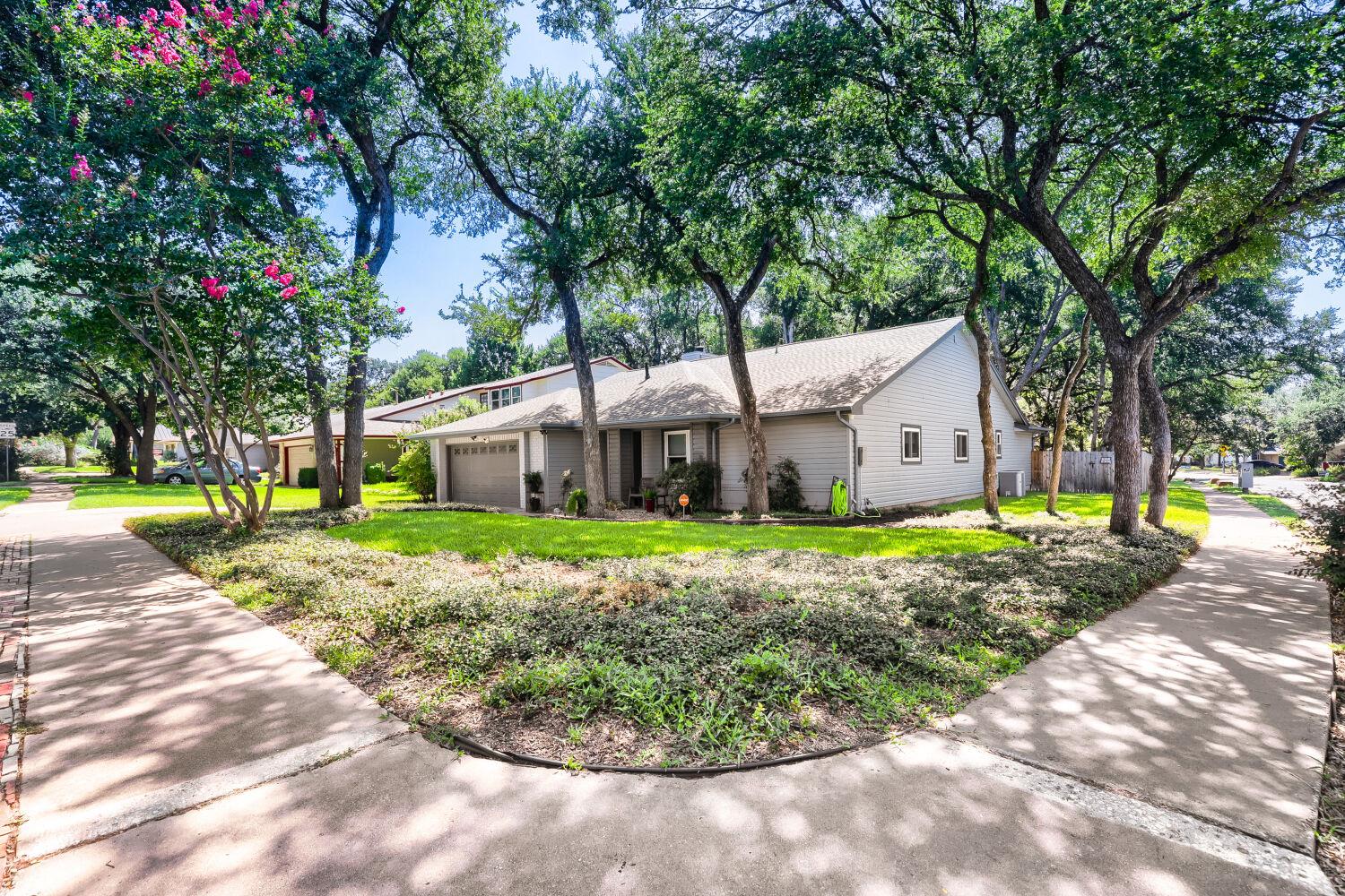 4500 Sidereal Dr, Austin, TX 78727