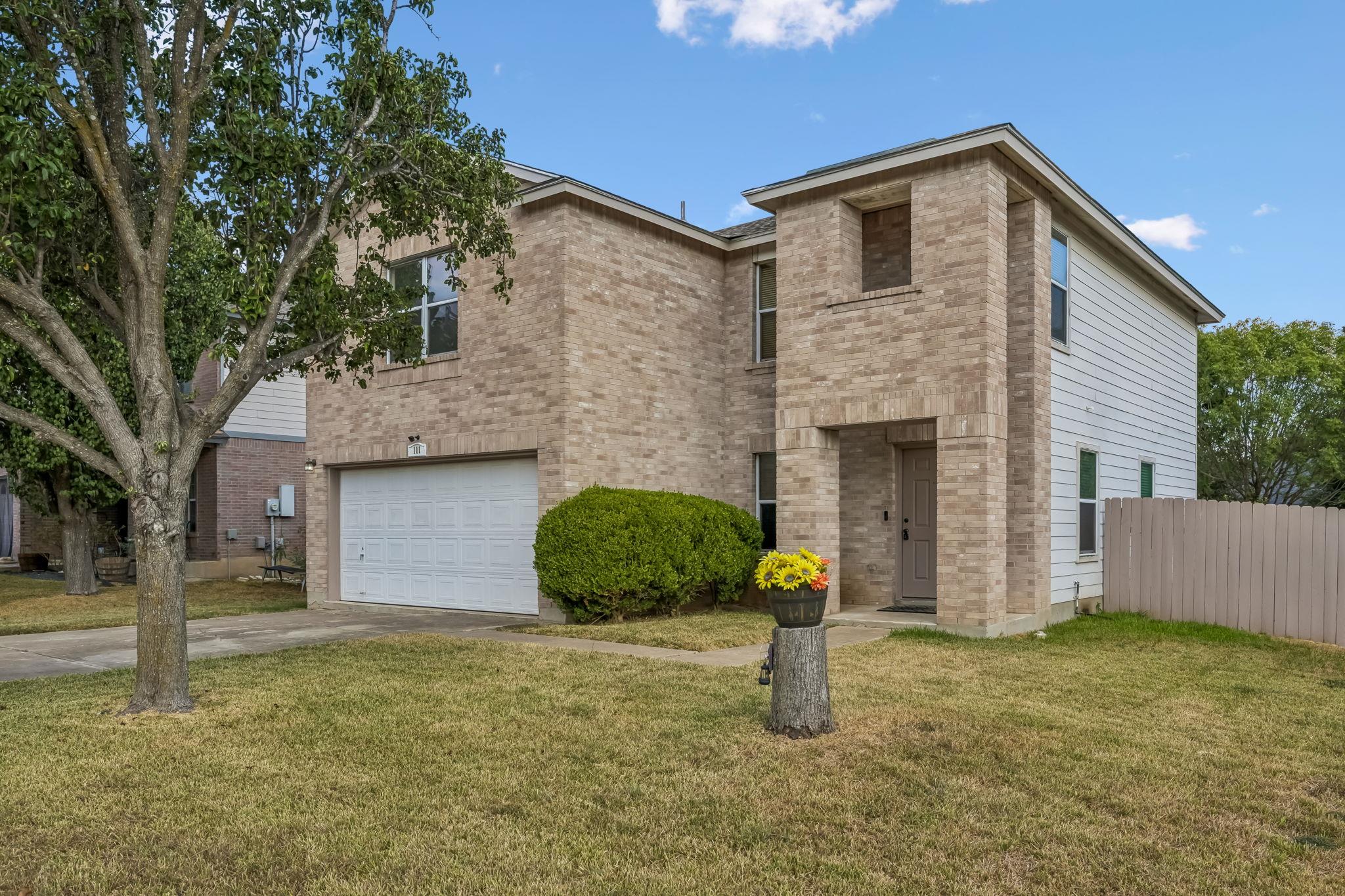 111 Burnet Forest Cv, Elgin, TX 78621
