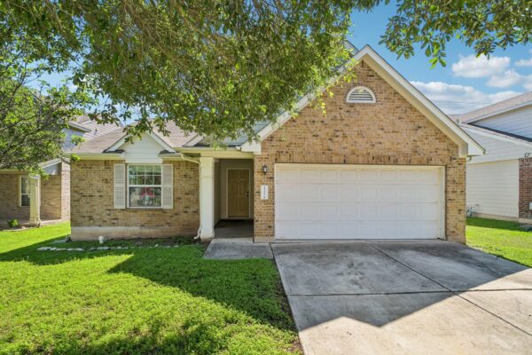1377 Beechwood Dr, Kyle