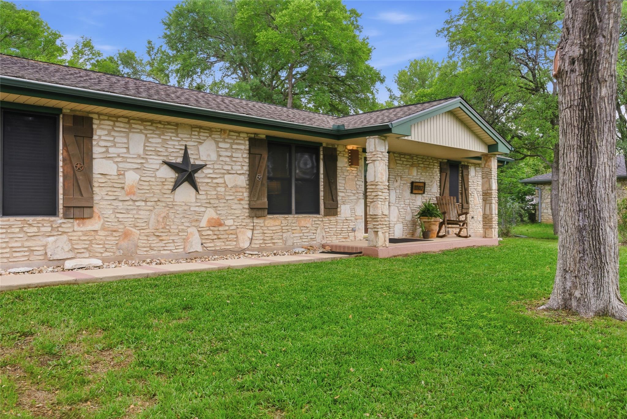 11102 Salado Springs Cir, Salado, TX 76571