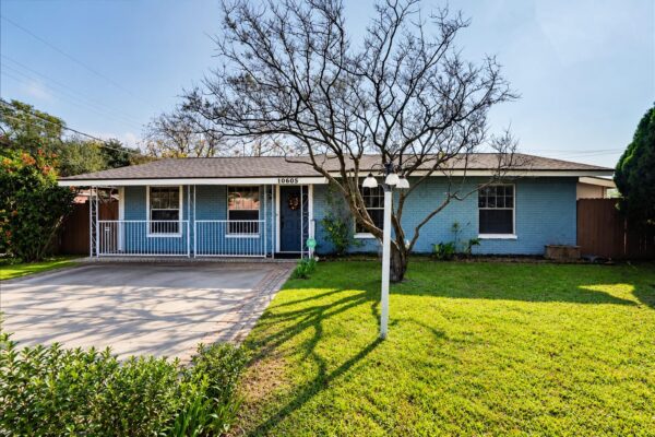 10605 Newmont Rd, Austin
