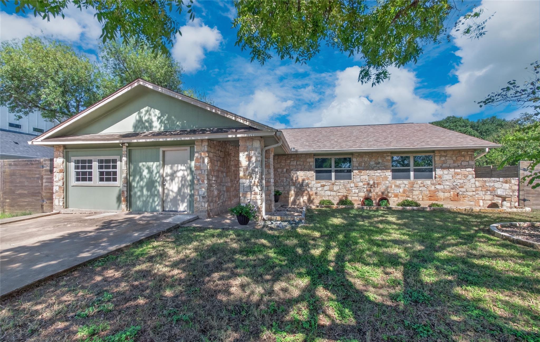 314 Horsethief Trl, Manchaca, TX 78652