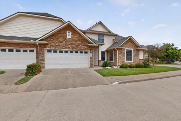 13933 Ashton Woods Cir #71, Austin