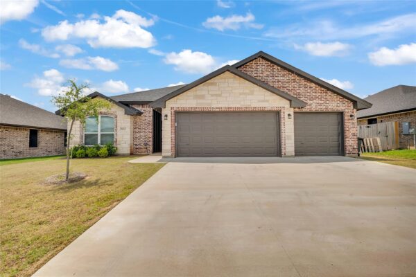 7611 Iridium Dr, Killeen