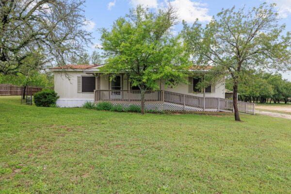 1210 Thousand Oaks Trl, Liberty Hill