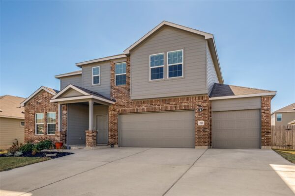 207 Otter Rd, Kyle