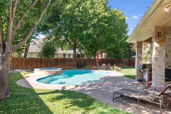 1741 West End Pl, Round Rock