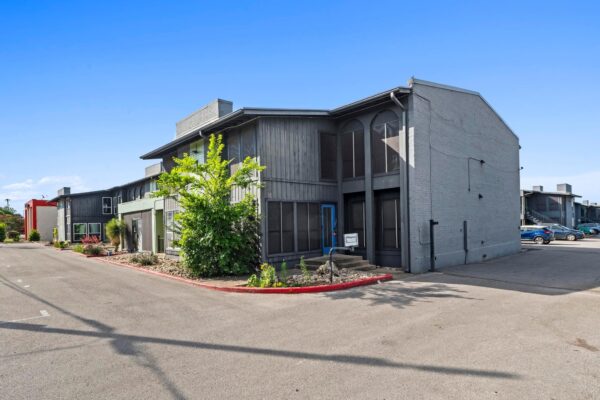 909 Reinli St #101, Austin
