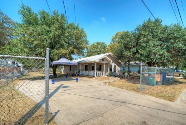 604 Vargas Rd, Austin